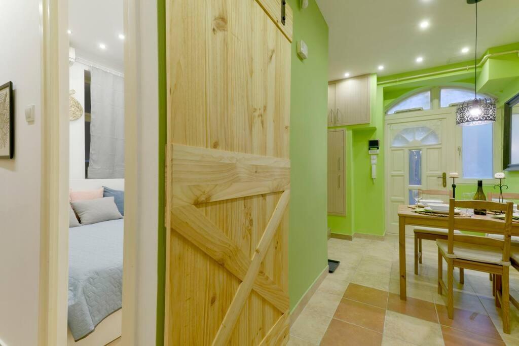 Apartamento Downtown Island Of Peace By Nw Budapest Exterior foto